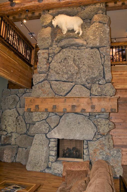 Three Bear Lodge West Yellowstone Exteriér fotografie