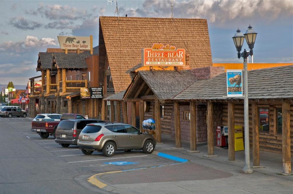 Three Bear Lodge West Yellowstone Exteriér fotografie